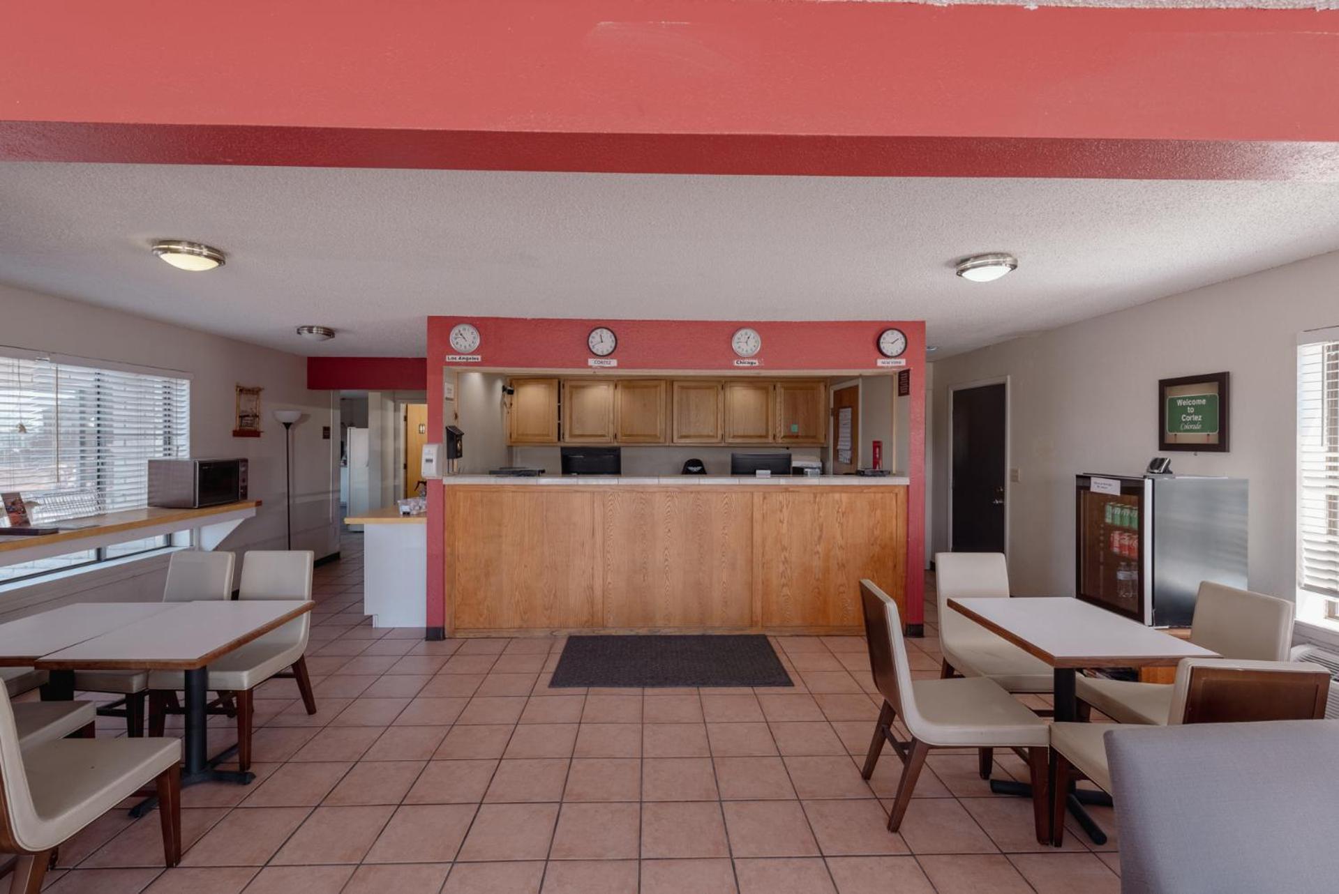 Econo Lodge Cortez Near Mesa Verde Экстерьер фото